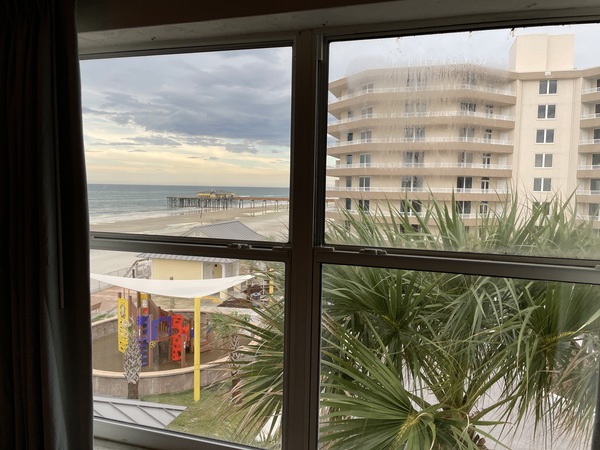 Oceanfront Penthouse One Bedroom Suite w/Kitchen, 2 Queen Beds, Private Balcony. Photo 3