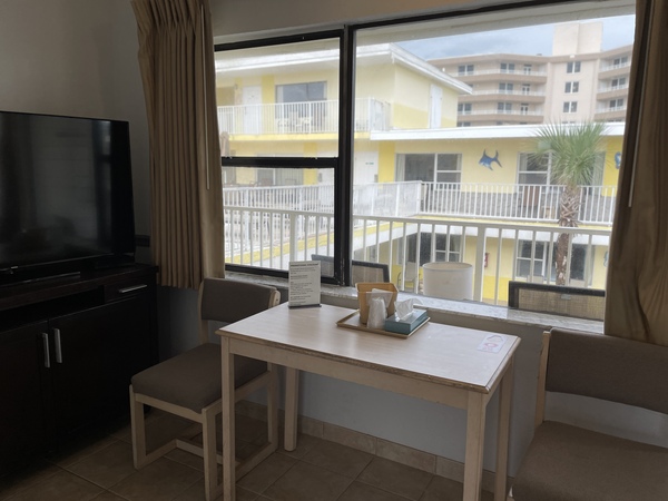 Efficiency two full size beds - kitchen Photo 1